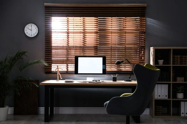 Afternoon to Evening West-Facing Windows-Aesthetic Window Light Patterns for Cinematic Home Lighting